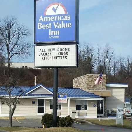 Americas Best Value Inn & Suites St Clairsville Wheeling St. Clairsville Dış mekan fotoğraf
