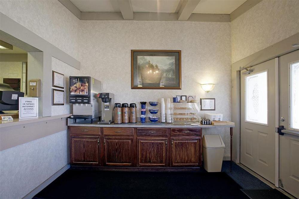 Americas Best Value Inn & Suites St Clairsville Wheeling St. Clairsville Restoran fotoğraf